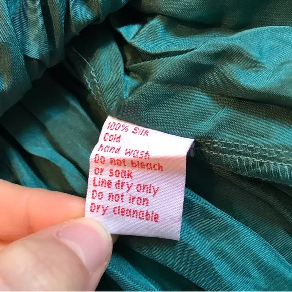 Anthropologie Snak 100% Silk Crinkle Skirt Teal Size 4 - Picture 6 of 9